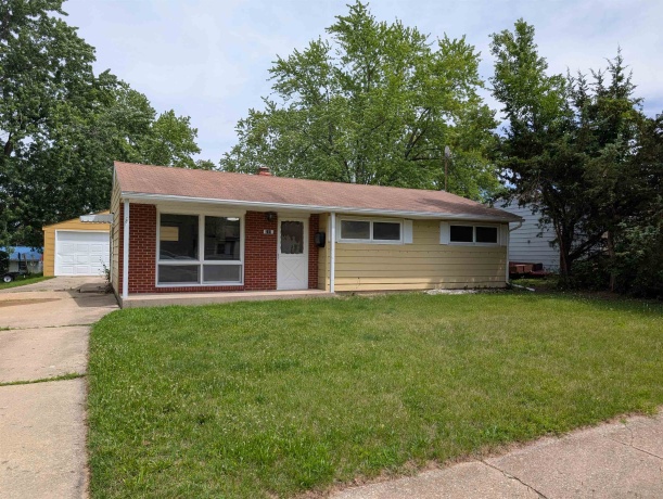 311 Stewart Dr, FREEPORT, Illinois 61032, 3 Bedrooms Bedrooms, ,1 BathroomBathrooms,House,For Sale,Stewart Dr,202603681