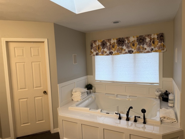 1944 Mesa, FREEPORT, Illinois 61032, 3 Bedrooms Bedrooms, ,2 BathroomsBathrooms,Condominium,For Sale,Mesa,202603682