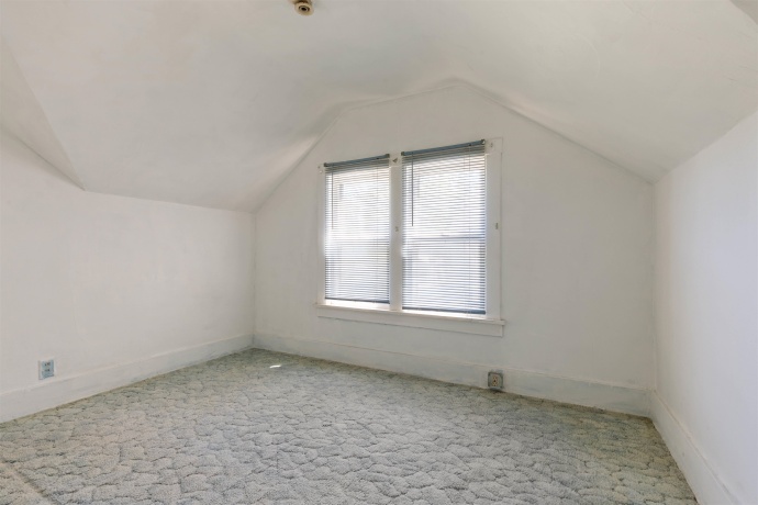 1114 Corbin, ROCKFORD, Illinois 61102, 4 Bedrooms Bedrooms, ,2 BathroomsBathrooms,House,For Sale,Corbin,202603685