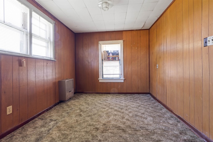 1114 Corbin, ROCKFORD, Illinois 61102, 4 Bedrooms Bedrooms, ,2 BathroomsBathrooms,House,For Sale,Corbin,202603685