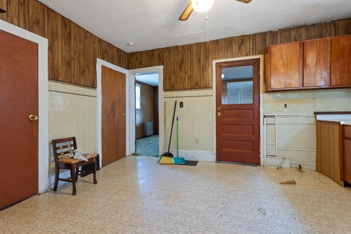 1114 Corbin, ROCKFORD, Illinois 61102, 4 Bedrooms Bedrooms, ,2 BathroomsBathrooms,House,For Sale,Corbin,202603685