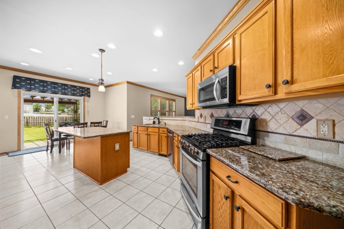 730 Trent, LOVES PARK, Illinois 61111, 4 Bedrooms Bedrooms, ,3 BathroomsBathrooms,House,For Sale,Trent,202603688