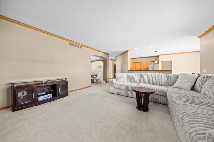 730 Trent, LOVES PARK, Illinois 61111, 4 Bedrooms Bedrooms, ,3 BathroomsBathrooms,House,For Sale,Trent,202603688