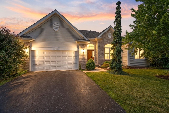 730 Trent, LOVES PARK, Illinois 61111, 4 Bedrooms Bedrooms, ,3 BathroomsBathrooms,House,For Sale,Trent,202603688