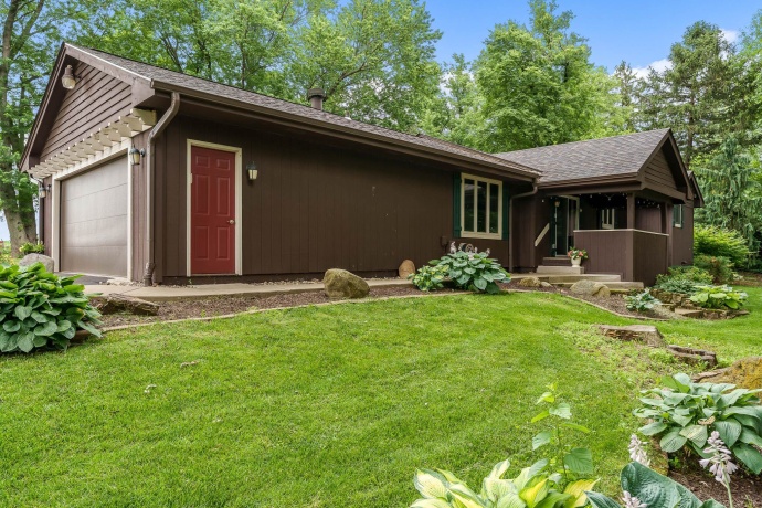 5491 Tate, ROCKFORD, Illinois 61101, 3 Bedrooms Bedrooms, ,2 BathroomsBathrooms,House,For Sale,Tate,202603689