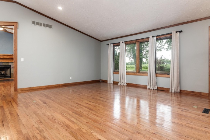 5491 Tate, ROCKFORD, Illinois 61101, 3 Bedrooms Bedrooms, ,2 BathroomsBathrooms,House,For Sale,Tate,202603689