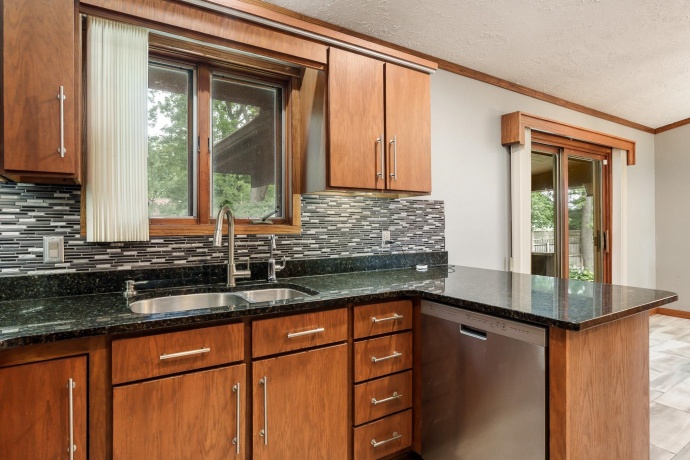 5491 Tate, ROCKFORD, Illinois 61101, 3 Bedrooms Bedrooms, ,2 BathroomsBathrooms,House,For Sale,Tate,202603689