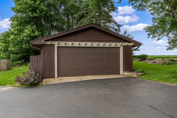 5491 Tate, ROCKFORD, Illinois 61101, 3 Bedrooms Bedrooms, ,2 BathroomsBathrooms,House,For Sale,Tate,202603689