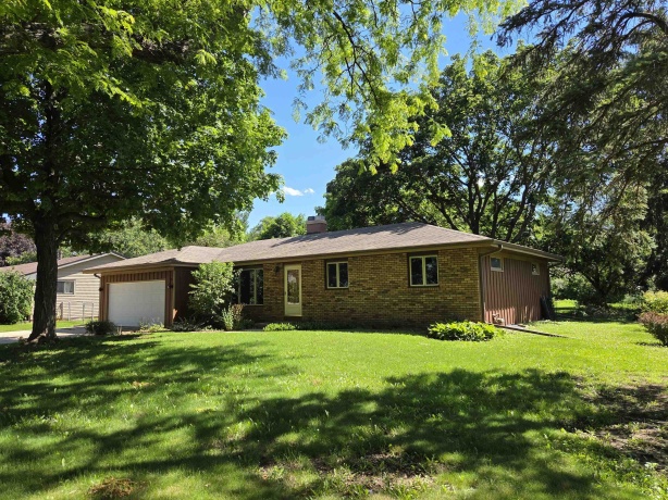 4463 ADELE, ROSCOE, Illinois 61073, 3 Bedrooms Bedrooms, ,2 BathroomsBathrooms,House,For Sale,ADELE,202603691