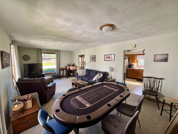 210 Benton, STOCKTON, Illinois 61085, 3 Bedrooms Bedrooms, ,1 BathroomBathrooms,House,For Sale,Benton,202603693