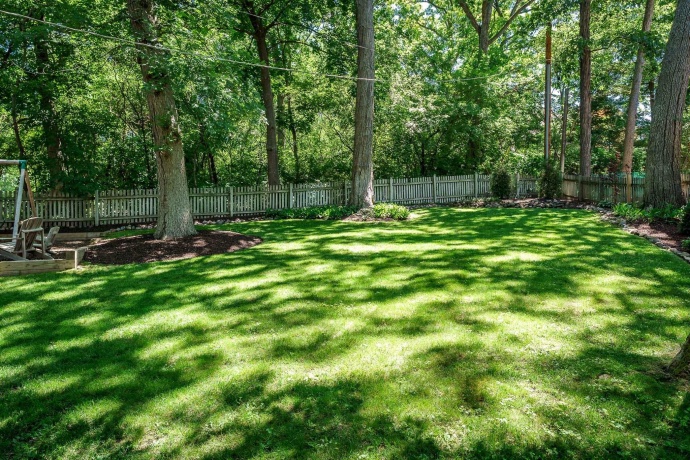1347 BROWN HILLS, ROCKFORD, Illinois 61107, 5 Bedrooms Bedrooms, ,3 BathroomsBathrooms,House,For Sale,BROWN HILLS,202603694