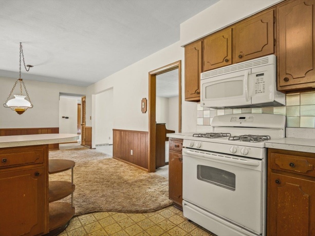 7564 Ivory, ROCKFORD, Illinois 61108, 3 Bedrooms Bedrooms, ,1 BathroomBathrooms,House,For Sale,Ivory,202603698