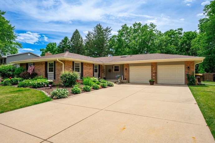 1340 Williamsburg, ROCKFORD, Illinois 61109, 3 Bedrooms Bedrooms, ,2 BathroomsBathrooms,House,For Sale,Williamsburg,202603699