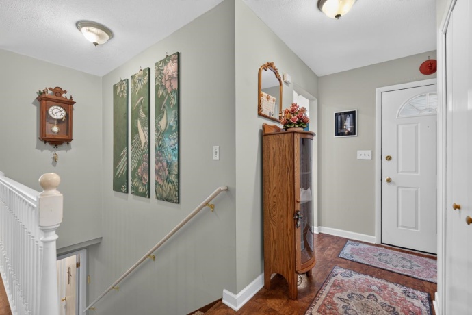 1340 Williamsburg, ROCKFORD, Illinois 61109, 3 Bedrooms Bedrooms, ,2 BathroomsBathrooms,House,For Sale,Williamsburg,202603699