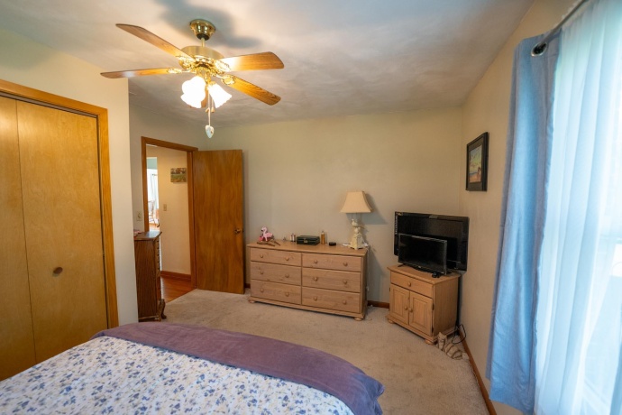 30319 Brookville A&B, LANARK, Illinois 61046, 5 Bedrooms Bedrooms, ,2 BathroomsBathrooms,House,For Sale,Brookville A&B,202603700