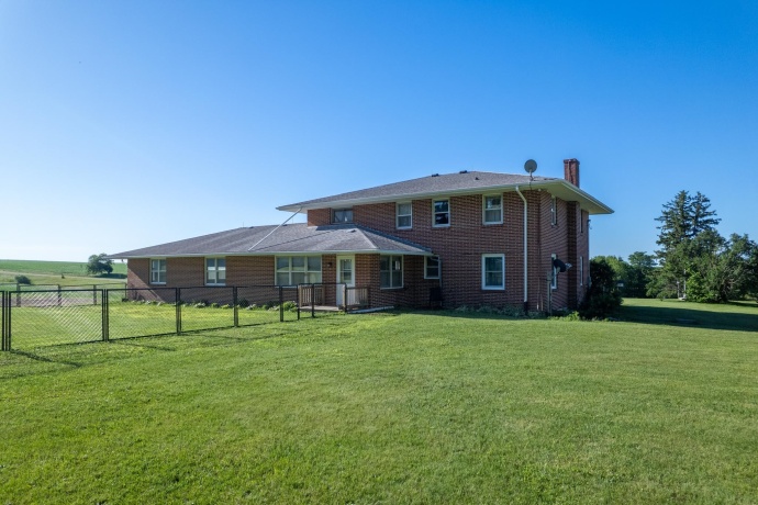 30319 Brookville A&B, LANARK, Illinois 61046, 5 Bedrooms Bedrooms, ,2 BathroomsBathrooms,House,For Sale,Brookville A&B,202603700
