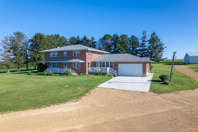 30319 Brookville A&B, LANARK, Illinois 61046, 5 Bedrooms Bedrooms, ,2 BathroomsBathrooms,House,For Sale,Brookville A&B,202603700