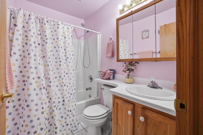 423 Wayne, ROCHELLE, Illinois 61068, 3 Bedrooms Bedrooms, ,2 BathroomsBathrooms,House,For Sale,Wayne,202603702