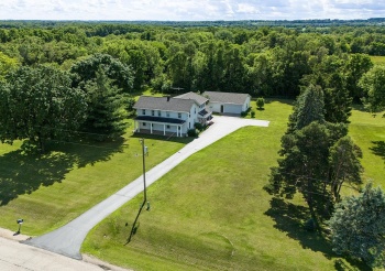 9690 2ND, ROSCOE, Illinois 61073, 3 Bedrooms Bedrooms, ,2 BathroomsBathrooms,House,For Sale,2ND,202603703