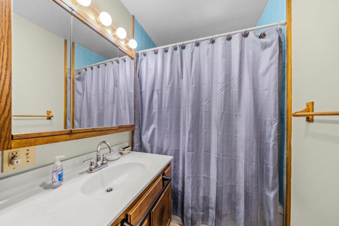 1533 Harlem, FREEPORT, Illinois 61032, 3 Bedrooms Bedrooms, ,2 BathroomsBathrooms,House,For Sale,Harlem,202603704