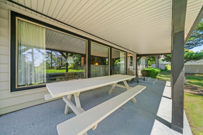 1533 Harlem, FREEPORT, Illinois 61032, 3 Bedrooms Bedrooms, ,2 BathroomsBathrooms,House,For Sale,Harlem,202603704