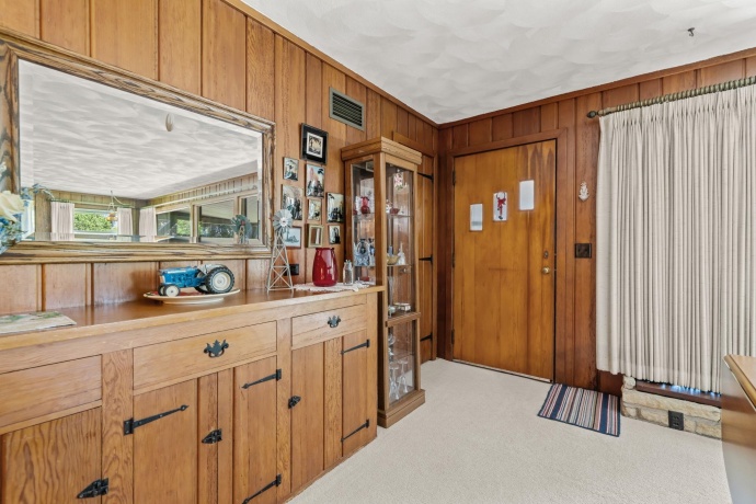 1533 Harlem, FREEPORT, Illinois 61032, 3 Bedrooms Bedrooms, ,2 BathroomsBathrooms,House,For Sale,Harlem,202603704
