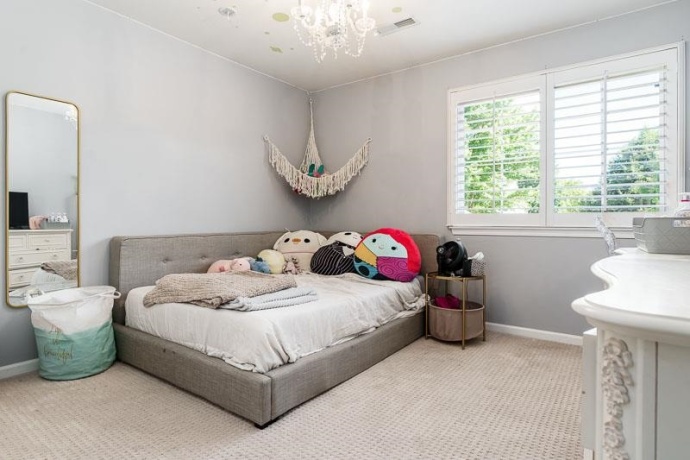 3303 Lafayette, ELGIN, Illinois 60124, 4 Bedrooms Bedrooms, ,3 BathroomsBathrooms,House,For Sale,Lafayette,202603707