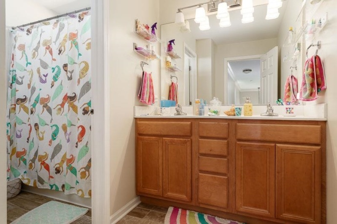3303 Lafayette, ELGIN, Illinois 60124, 4 Bedrooms Bedrooms, ,3 BathroomsBathrooms,House,For Sale,Lafayette,202603707