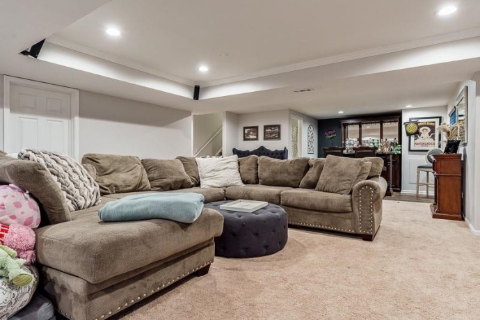 3303 Lafayette, ELGIN, Illinois 60124, 4 Bedrooms Bedrooms, ,3 BathroomsBathrooms,House,For Sale,Lafayette,202603707