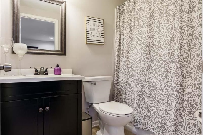 3303 Lafayette, ELGIN, Illinois 60124, 4 Bedrooms Bedrooms, ,3 BathroomsBathrooms,House,For Sale,Lafayette,202603707