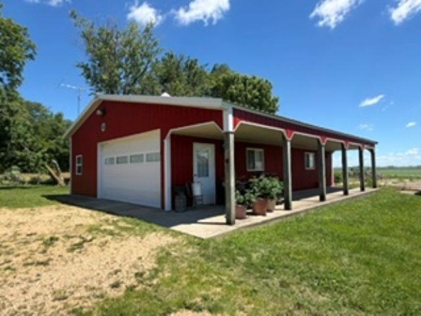 2074 Prairie, ASHTON, Illinois 61006, 2 Bedrooms Bedrooms, ,1 BathroomBathrooms,House,For Sale,Prairie,202603710