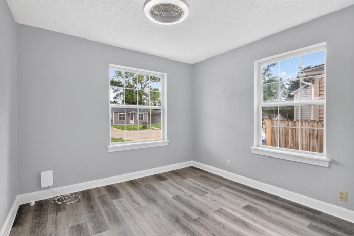 418 Greenview, MACHESNEY PARK, Illinois 61115, 3 Bedrooms Bedrooms, ,1 BathroomBathrooms,House,For Sale,Greenview,202603711