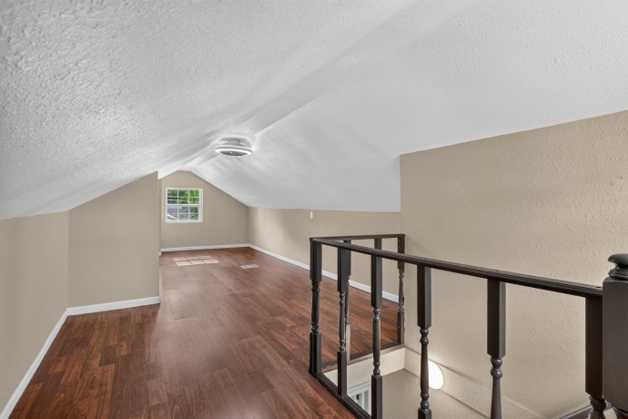 418 Greenview, MACHESNEY PARK, Illinois 61115, 3 Bedrooms Bedrooms, ,1 BathroomBathrooms,House,For Sale,Greenview,202603711