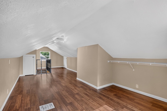 418 Greenview, MACHESNEY PARK, Illinois 61115, 3 Bedrooms Bedrooms, ,1 BathroomBathrooms,House,For Sale,Greenview,202603711