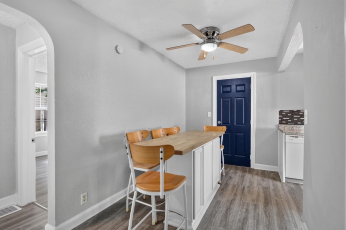 418 Greenview, MACHESNEY PARK, Illinois 61115, 3 Bedrooms Bedrooms, ,1 BathroomBathrooms,House,For Sale,Greenview,202603711