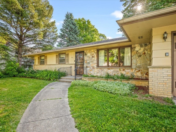 131 Dawn, ROCKFORD, Illinois 61107, 3 Bedrooms Bedrooms, ,2 BathroomsBathrooms,House,For Sale,Dawn,202603198