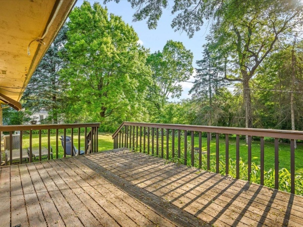 131 Dawn, ROCKFORD, Illinois 61107, 3 Bedrooms Bedrooms, ,2 BathroomsBathrooms,House,For Sale,Dawn,202603198