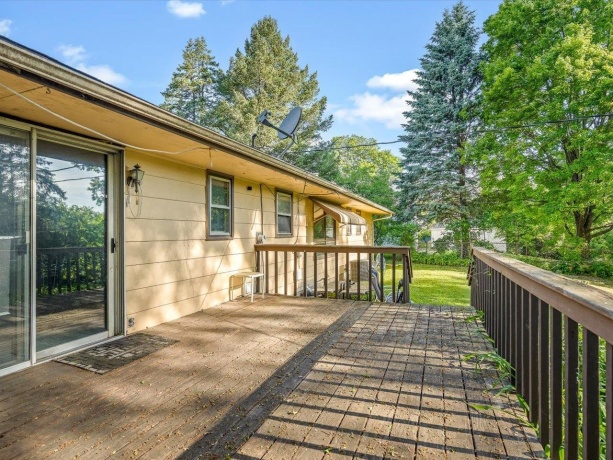 131 Dawn, ROCKFORD, Illinois 61107, 3 Bedrooms Bedrooms, ,2 BathroomsBathrooms,House,For Sale,Dawn,202603198