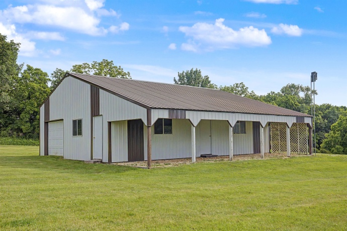 3655 Massbach, STOCKTON, Illinois 61085, 3 Bedrooms Bedrooms, ,1 BathroomBathrooms,House,For Sale,Massbach,202603713