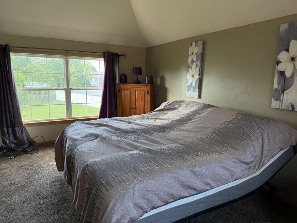 940 Beaver Pond, MARENGO, Illinois 60152, 4 Bedrooms Bedrooms, ,2 BathroomsBathrooms,House,For Sale,Beaver Pond,202603716