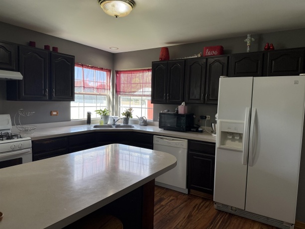 940 Beaver Pond, MARENGO, Illinois 60152, 4 Bedrooms Bedrooms, ,2 BathroomsBathrooms,House,For Sale,Beaver Pond,202603716