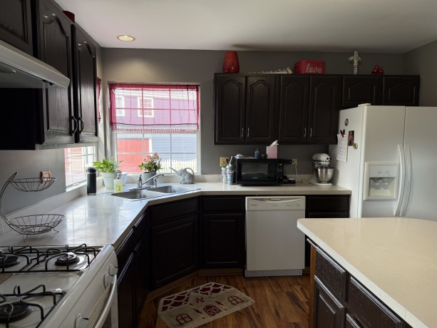 940 Beaver Pond, MARENGO, Illinois 60152, 4 Bedrooms Bedrooms, ,2 BathroomsBathrooms,House,For Sale,Beaver Pond,202603716