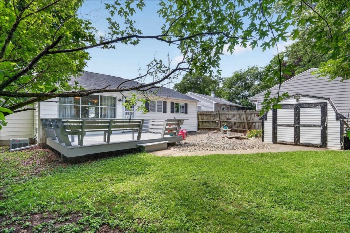 1204 Violet, FREEPORT, Illinois 61032, 2 Bedrooms Bedrooms, ,1 BathroomBathrooms,House,For Sale,Violet,202603718