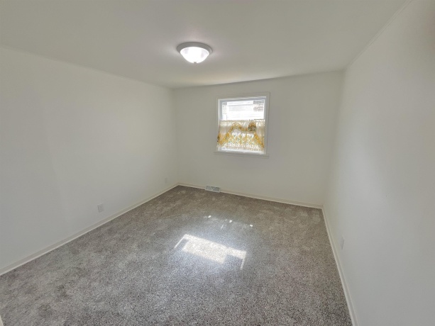 307 WASHINGTON, ROCKFORD, Illinois 61104, 3 Bedrooms Bedrooms, ,2 BathroomsBathrooms,House,For Sale,WASHINGTON,202603719