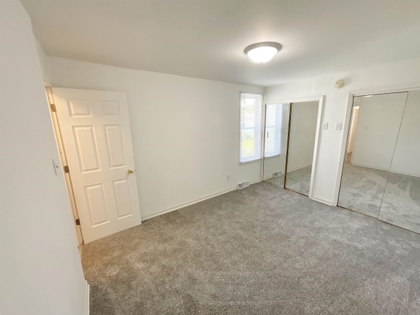 307 WASHINGTON, ROCKFORD, Illinois 61104, 3 Bedrooms Bedrooms, ,2 BathroomsBathrooms,House,For Sale,WASHINGTON,202603719