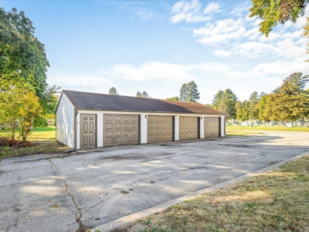 820 Cottage Grove, ROCKFORD, Illinois 61103, ,3 - 4 Units,For Sale,Cottage Grove,202506588