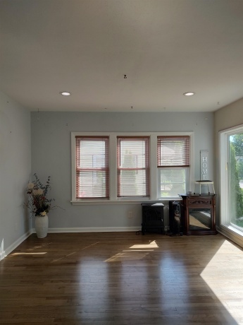 1826 Ohio, ROCKFORD, Illinois 61108, 4 Bedrooms Bedrooms, ,2 BathroomsBathrooms,House,For Sale,Ohio,202603722