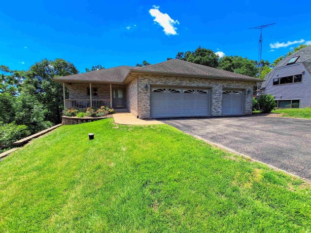 1-171 Hooks, LAKE CARROLL, Illinois 61046, 3 Bedrooms Bedrooms, ,3 BathroomsBathrooms,House,For Sale,Hooks,202603725