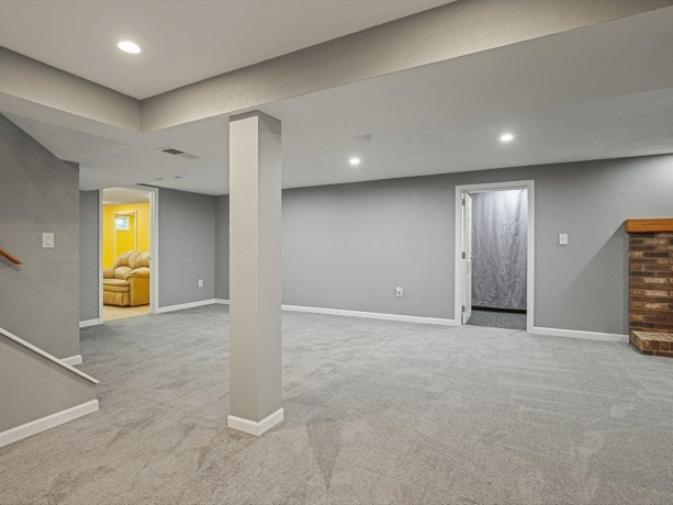 7922 Elm, MACHESNEY PARK, Illinois 61115, 3 Bedrooms Bedrooms, ,2 BathroomsBathrooms,House,For Sale,Elm,202603726