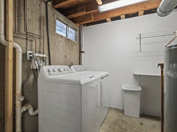 7922 Elm, MACHESNEY PARK, Illinois 61115, 3 Bedrooms Bedrooms, ,2 BathroomsBathrooms,House,For Sale,Elm,202603726